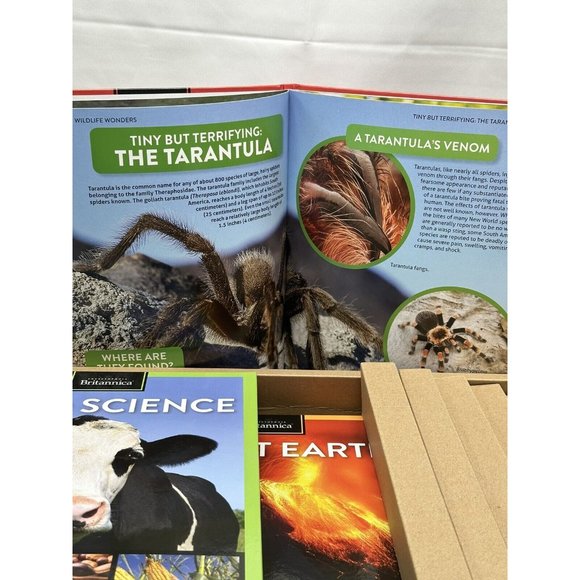 BRITANNICA Virtual Reality SCIENCE Kid-Friendly  VR Viewer - Picture 8 of 12